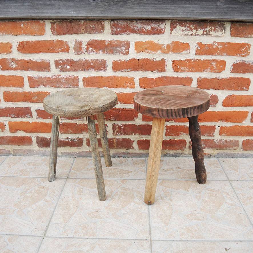 2 Anciens Tabouret de Traite Ronds en Bois Massif