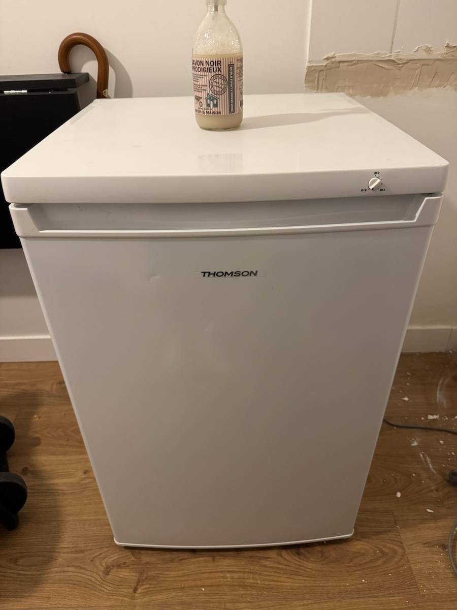 Vends congélateur Thomson