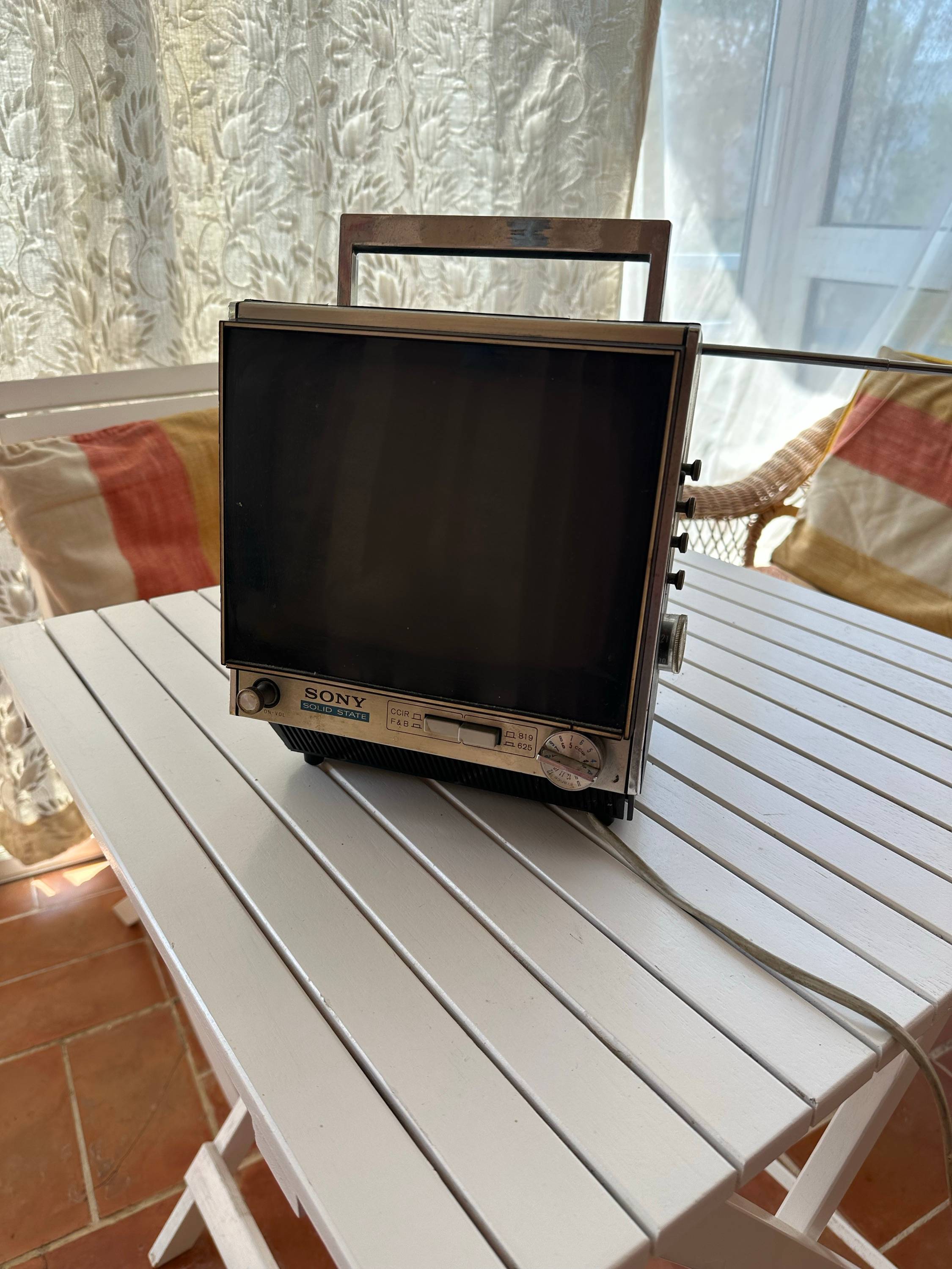 Vends télévision Sony de collection 1979