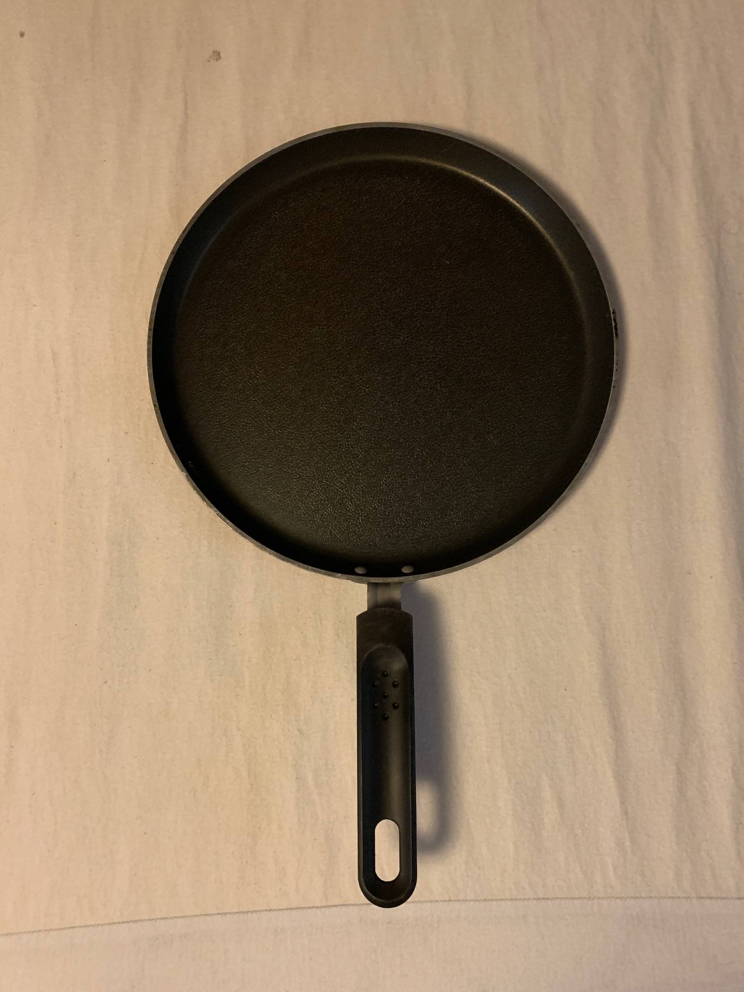 Vends poêle à crêpe