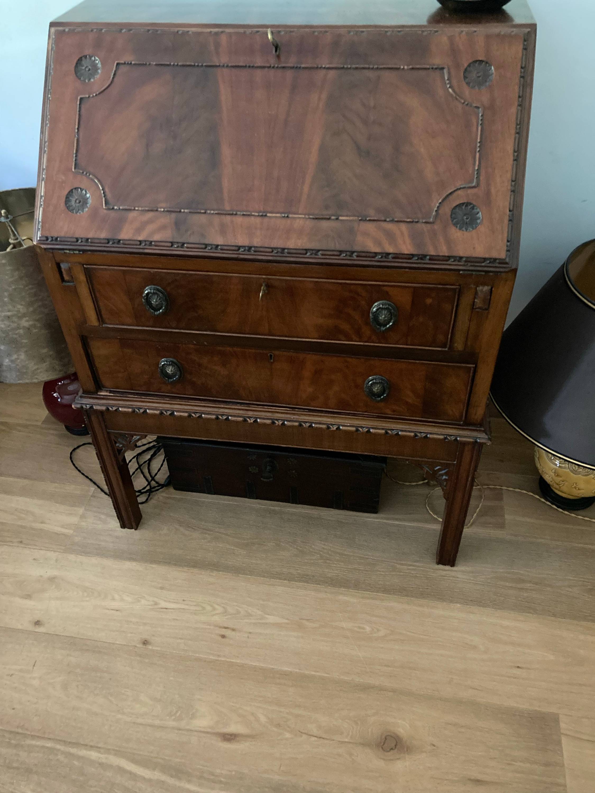 Vends secrétaire dit Bonheur du Jour