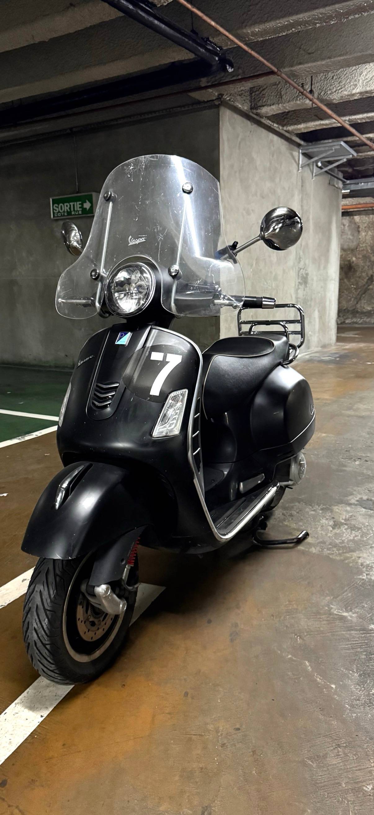 Vends Vespa GTS 125, 2016, 11500km