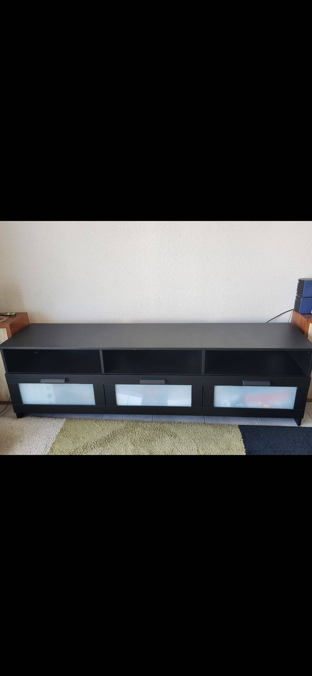 Vends meuble TV Ikea