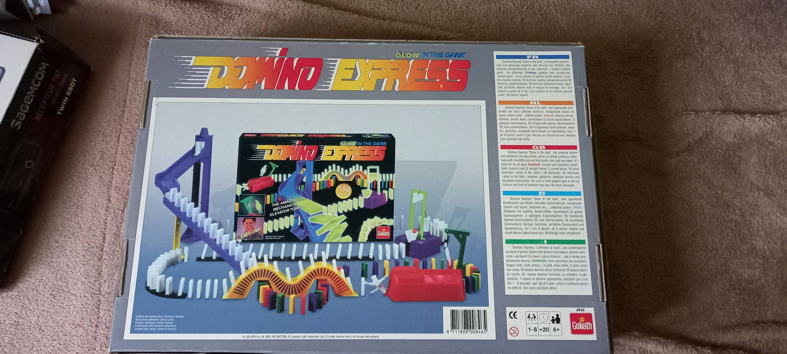 Vends jeu Domino Express marque GOLIATH 150 pièces