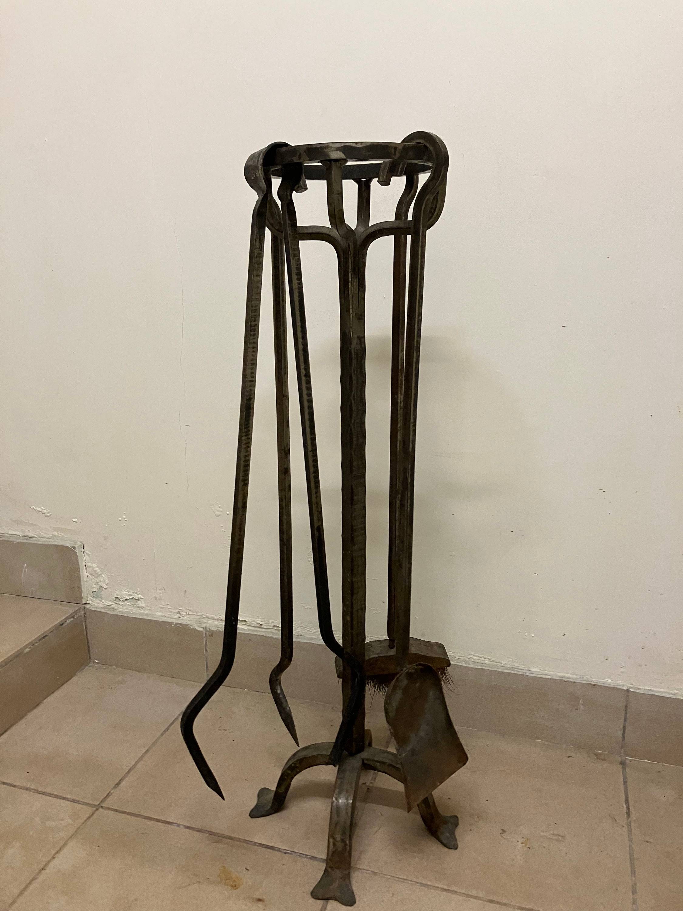 Vends nécessaire à cheminée