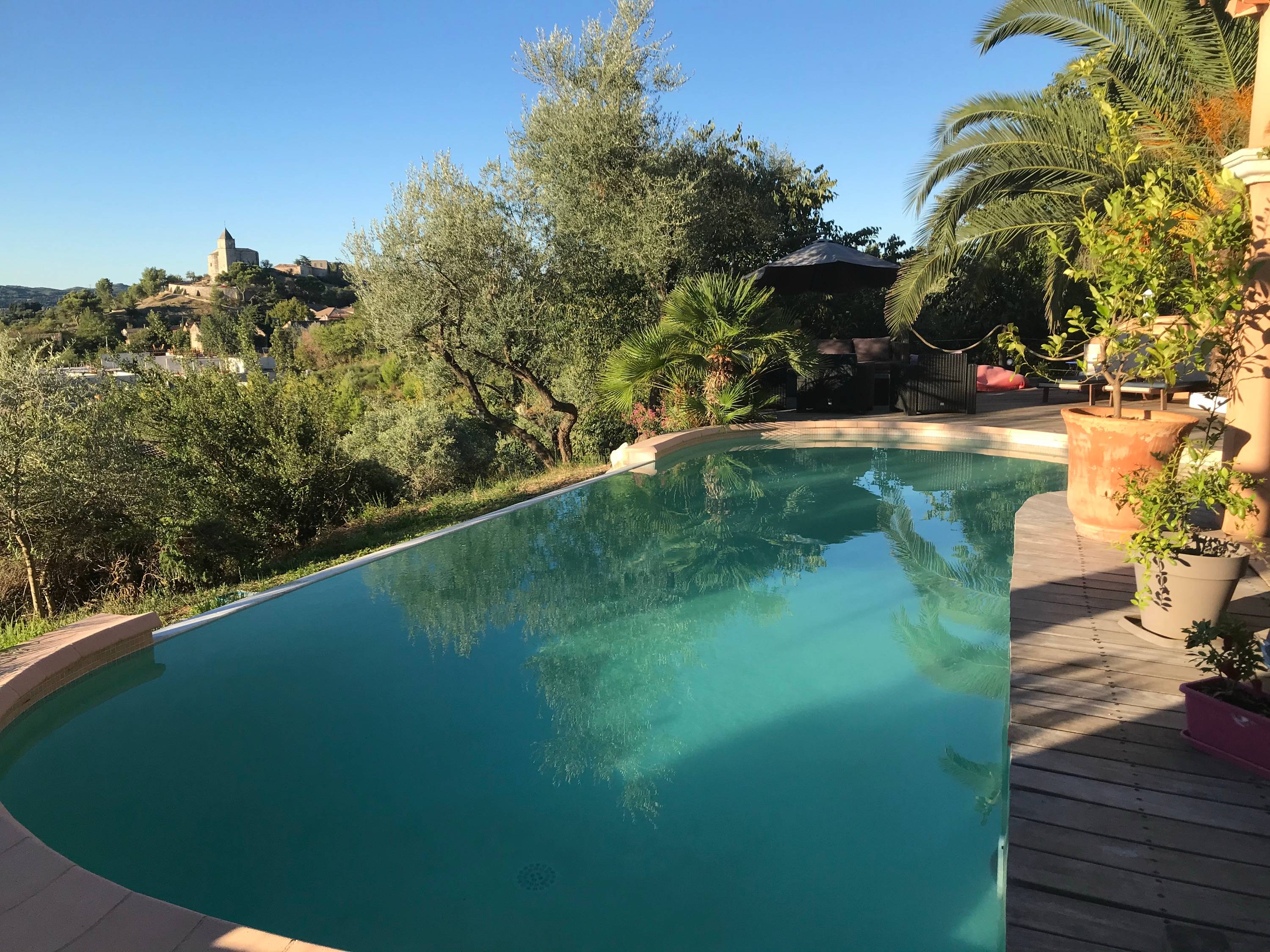 Loue villa - 7 couchages - proche Avignon - Rochefort-du-Gard (30)