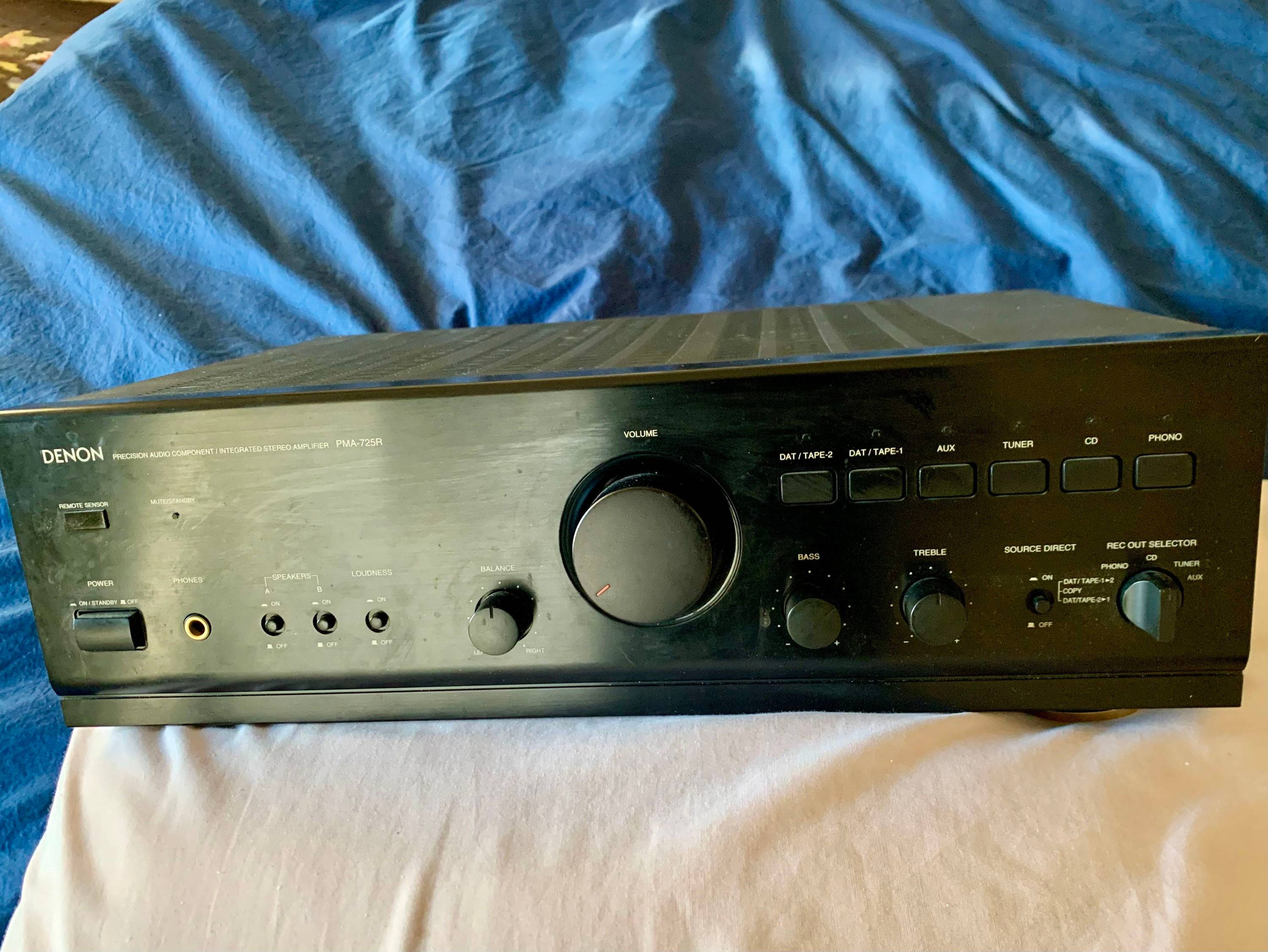 Vends un ampli DENON en parfait état de marche