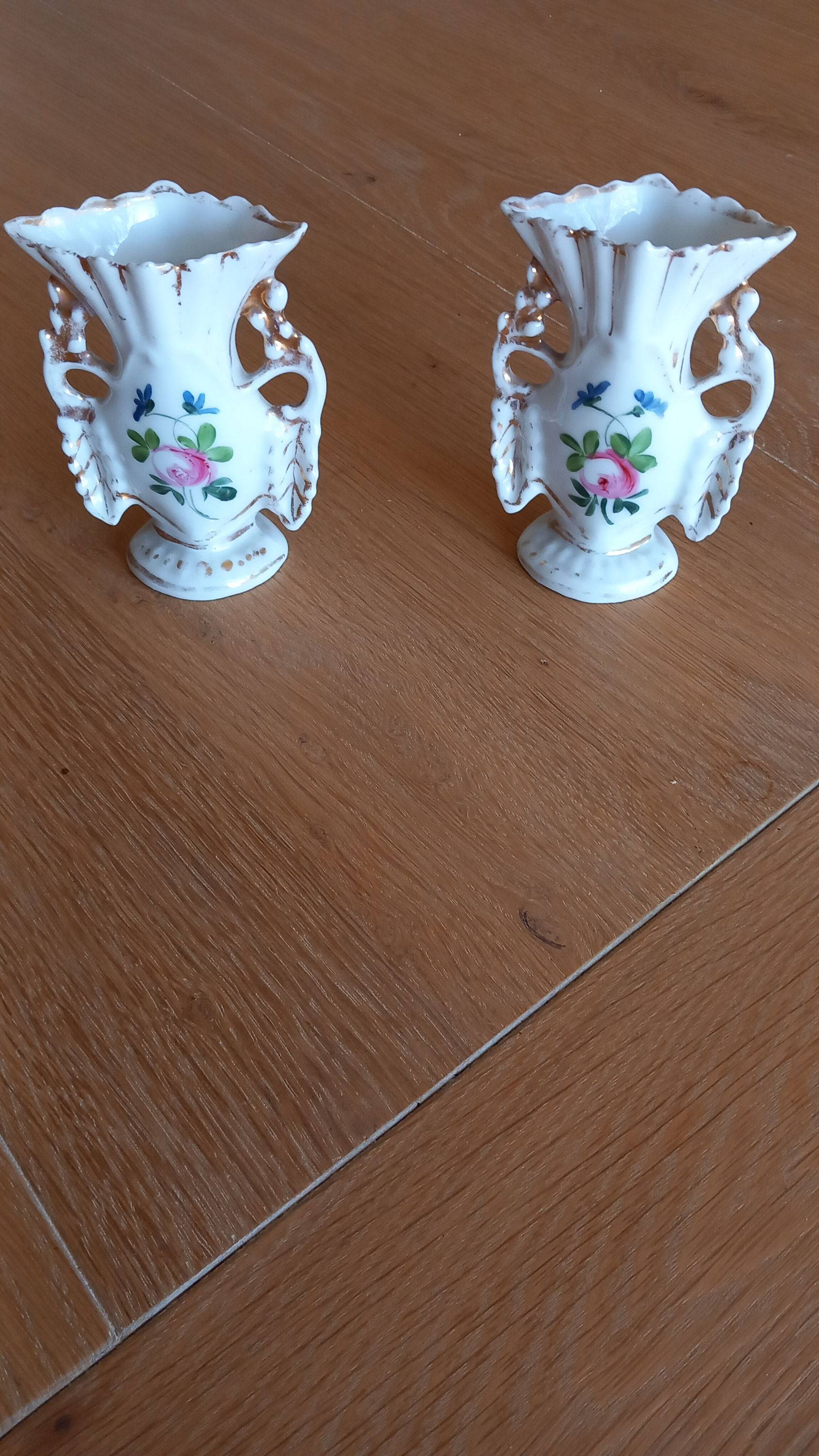 Paire de petits vases Louis Philippe