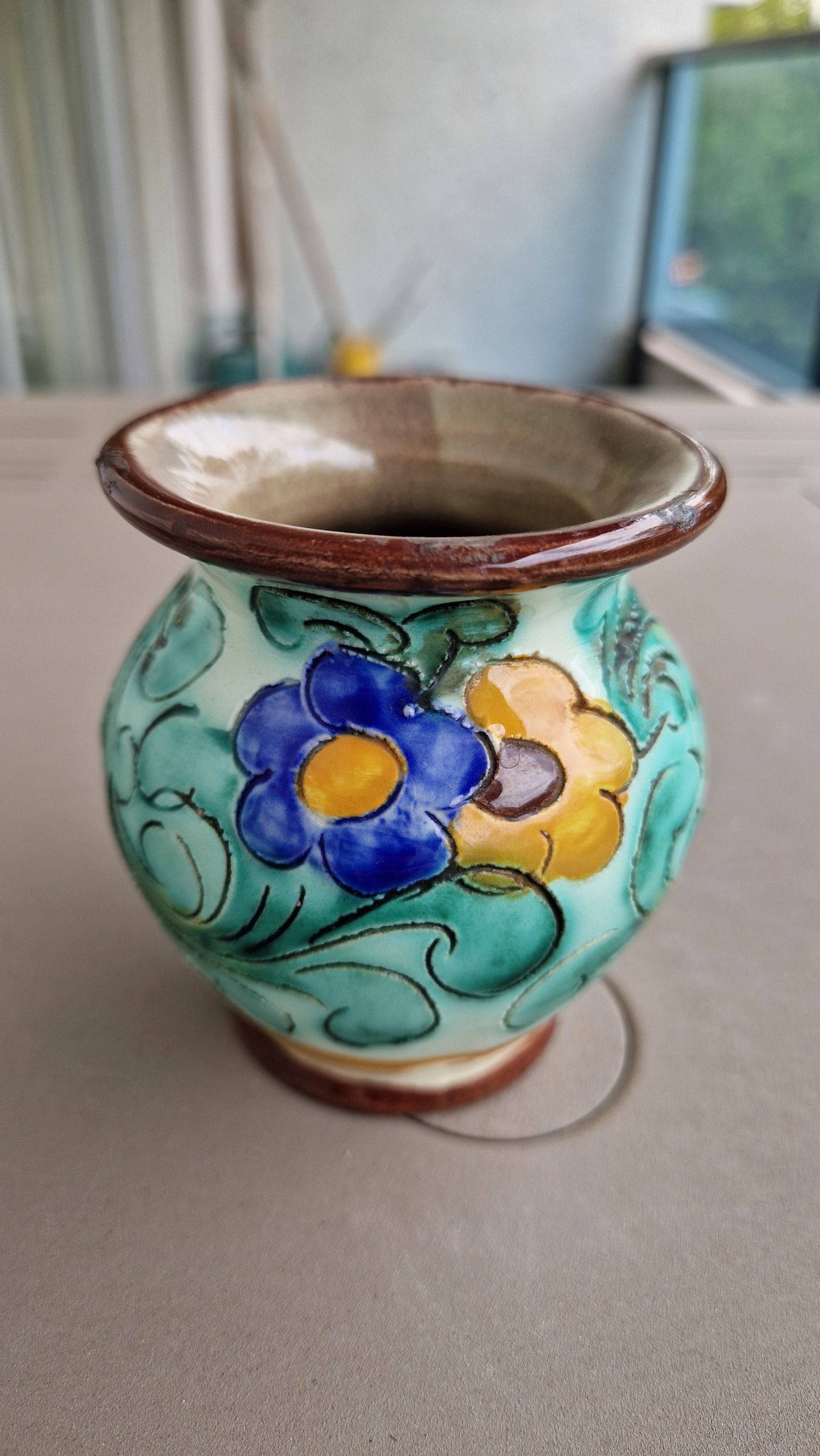 Vends petit vase ancien en céramique Cerart de Monaco