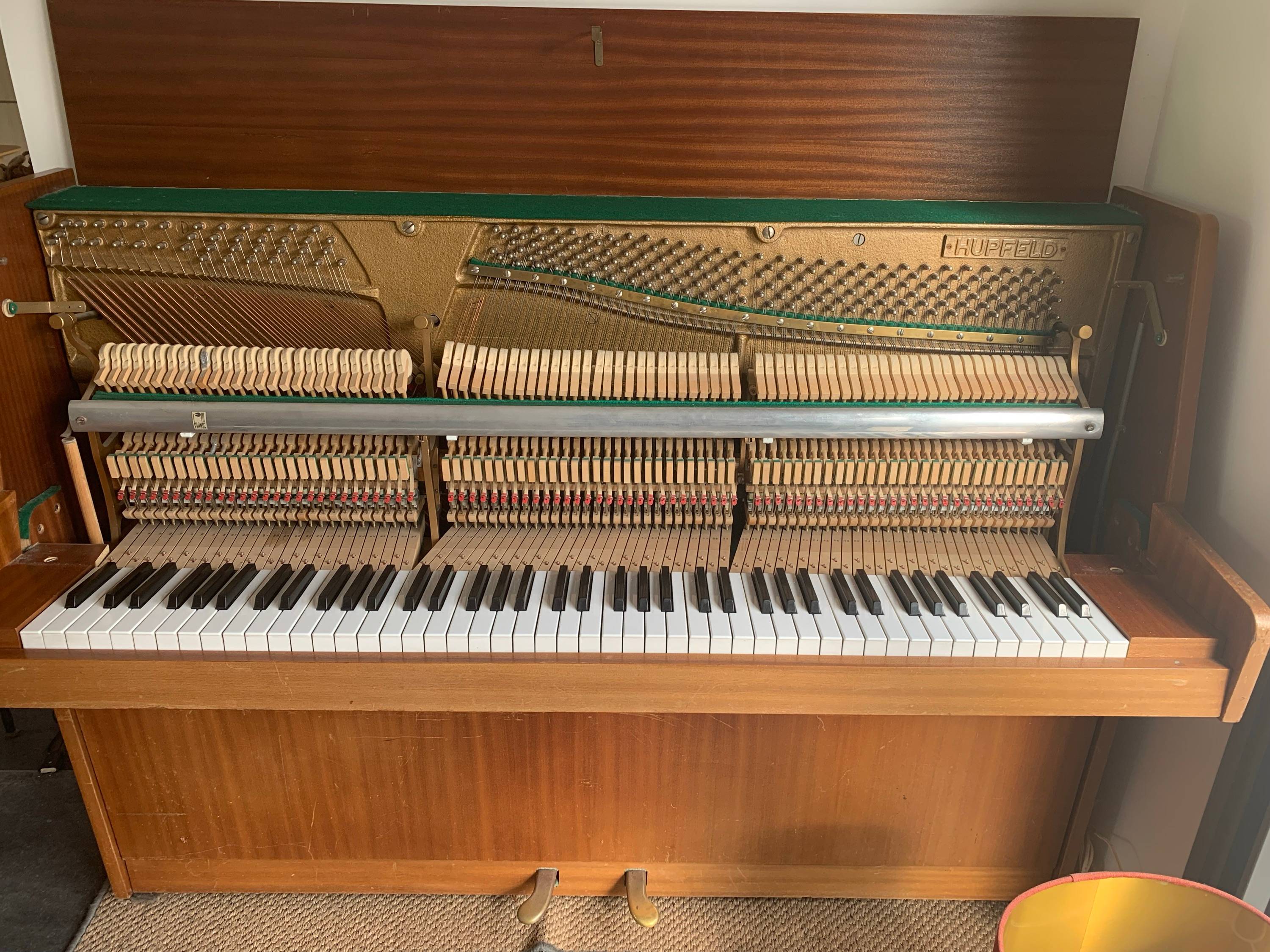 Vends piano Hupfeld en très bon état