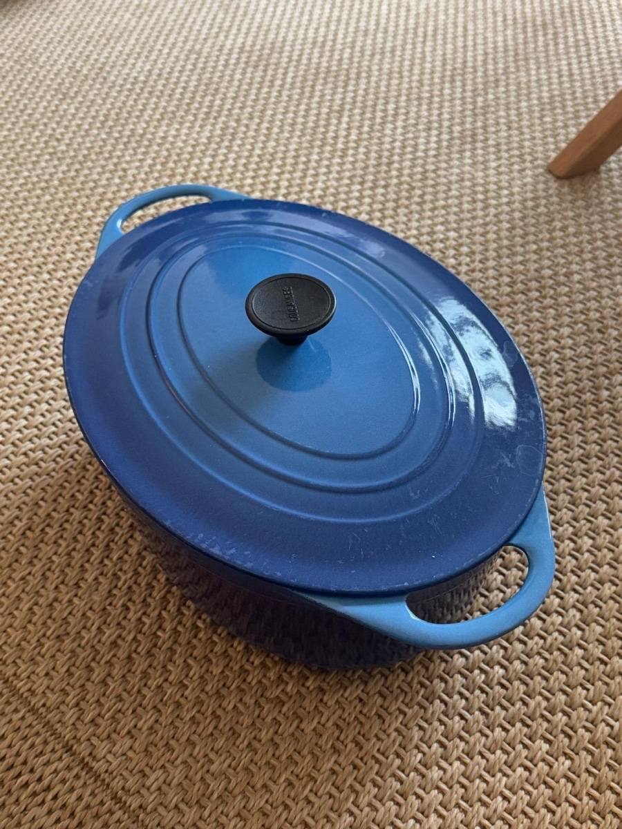 Cocotte en fonte émaillé rouge le creuset c vintage en ance | Clasf
