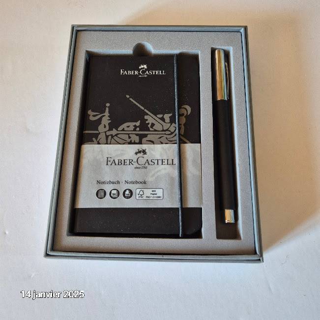 Coffret cadeau stylo à bille et carnet Faber-Castell Ambition