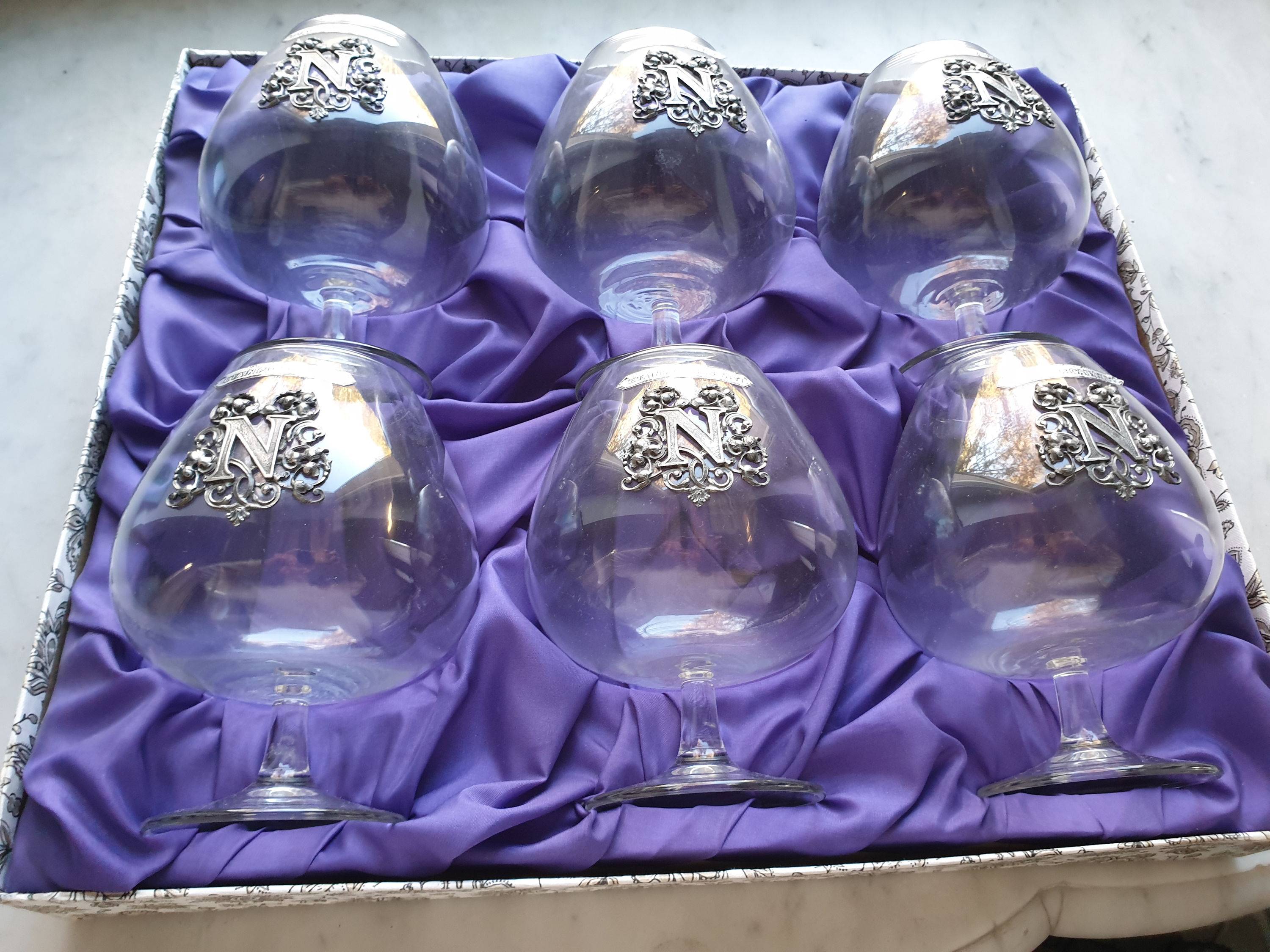 Vends coffret de 6 verres de dégustation neufs