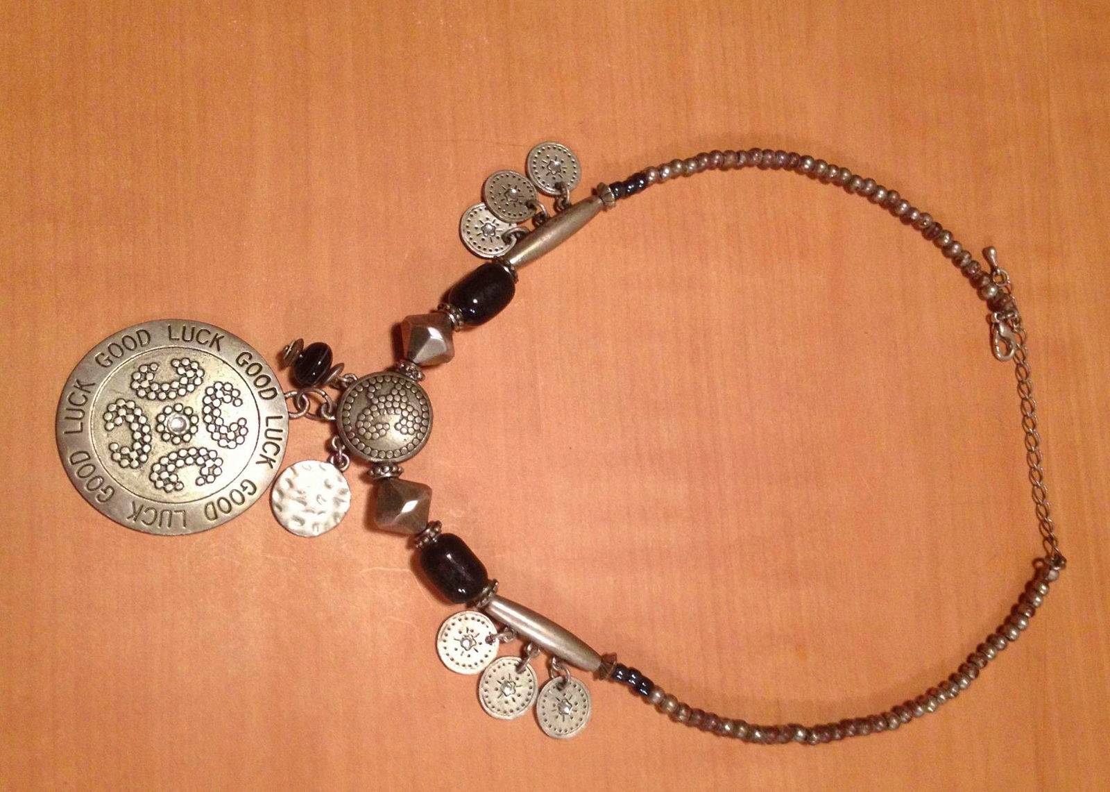 Collier fantaisie Good Luck