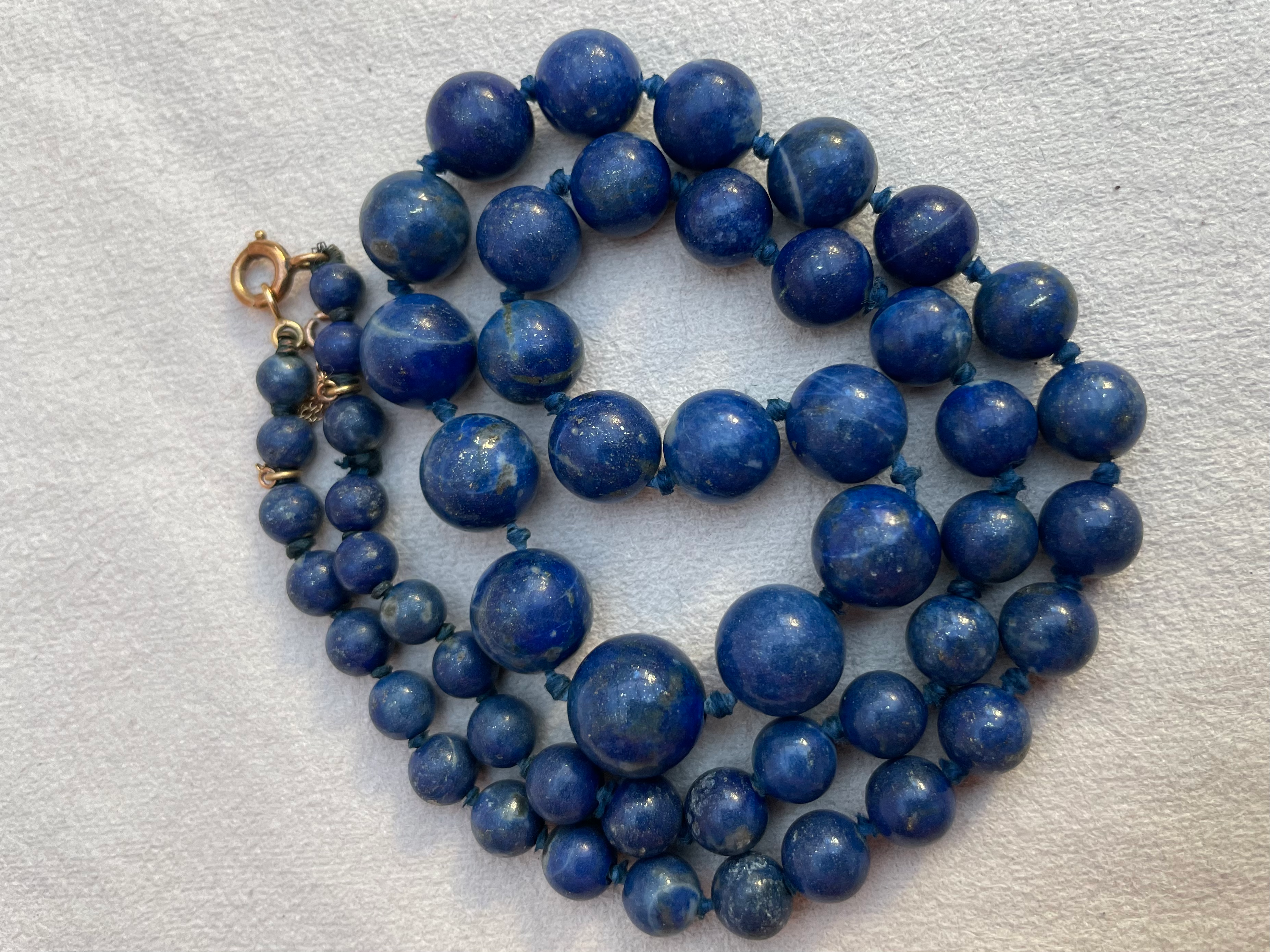 Collier en lapis-lazuli