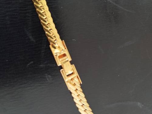 Collier ras le cou maille plates serpent