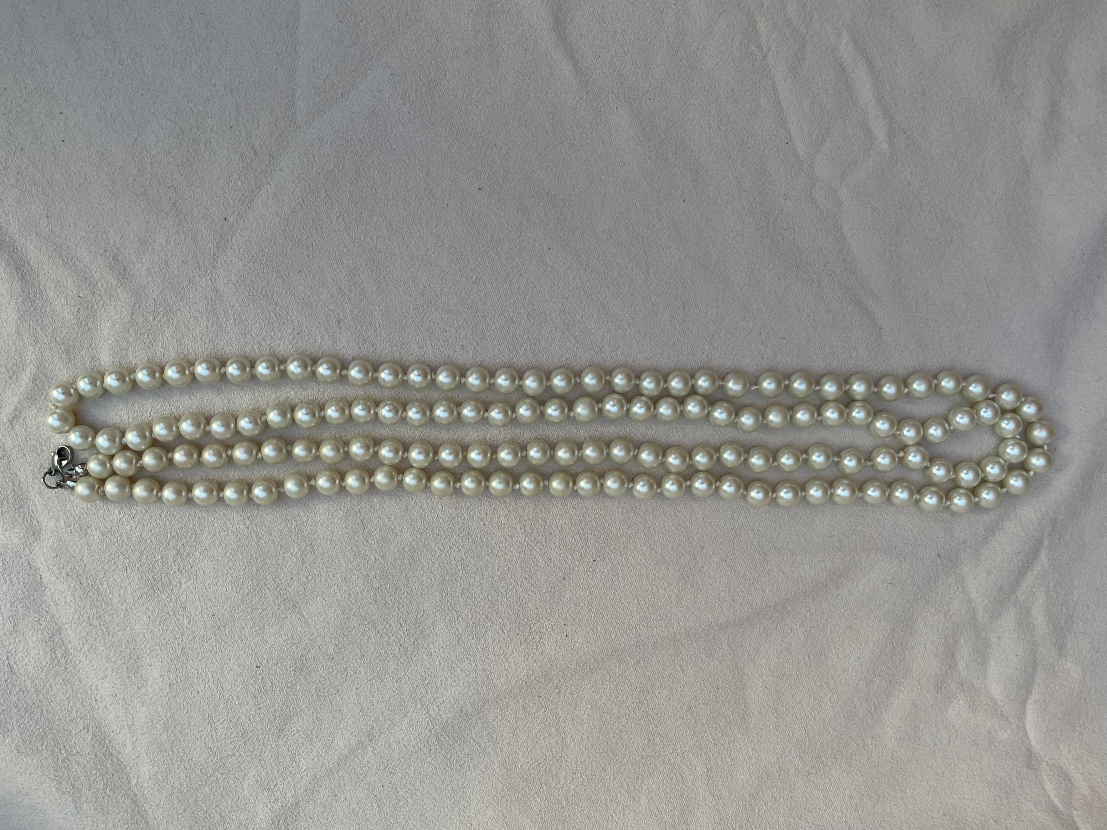 Long collier de perles
