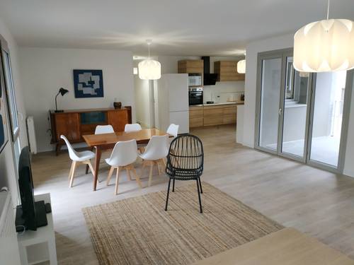 Loue 1 chambre en colocation bastide/quai de Brazza, 4ème étage une place de parking - 110m², Bordeaux (33)