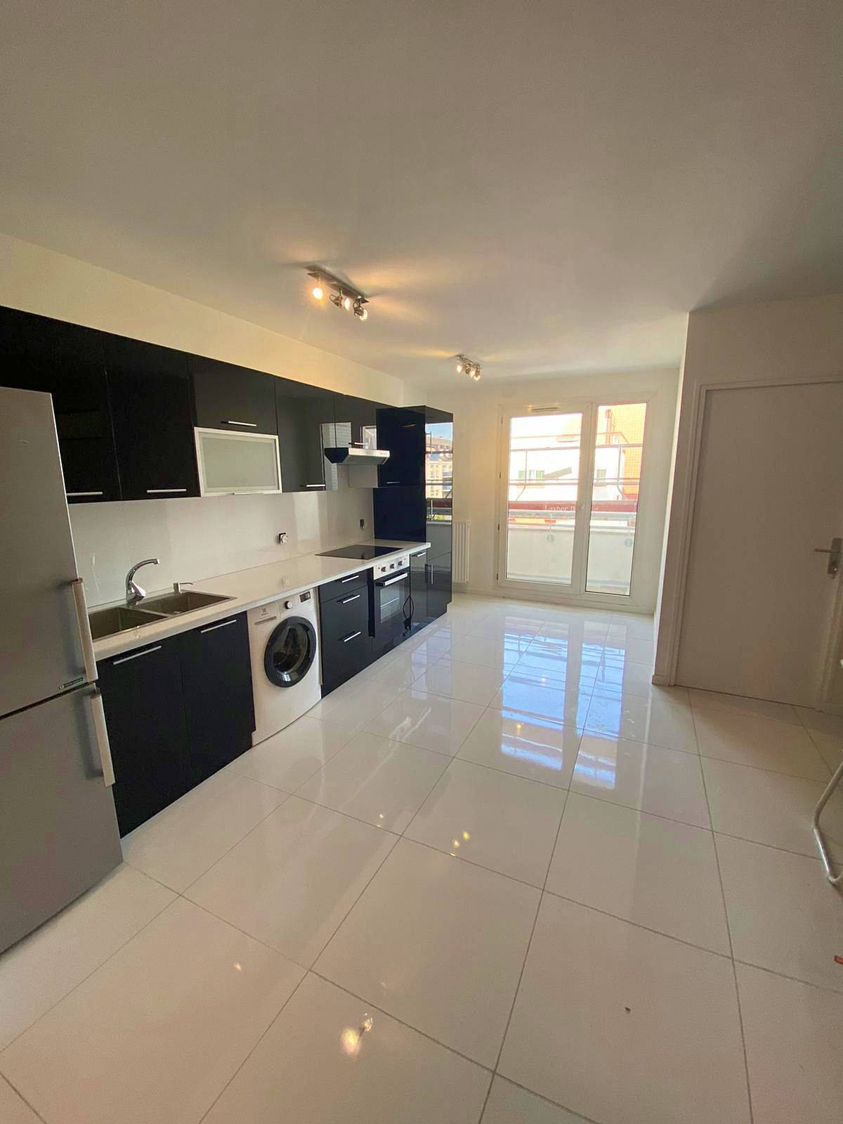 Propose chambre pour colocation - 120m² - Créteil (94)