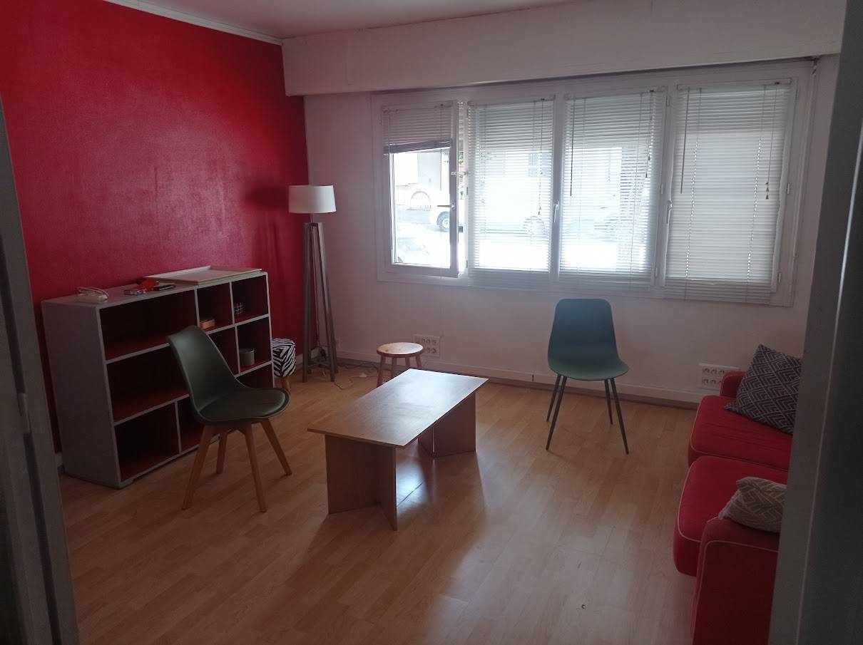 Loue chambre meublée dans appartement 56m² Angers centre