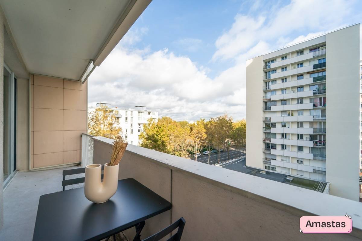 Loue chambres dans appartement 78m² Colombes