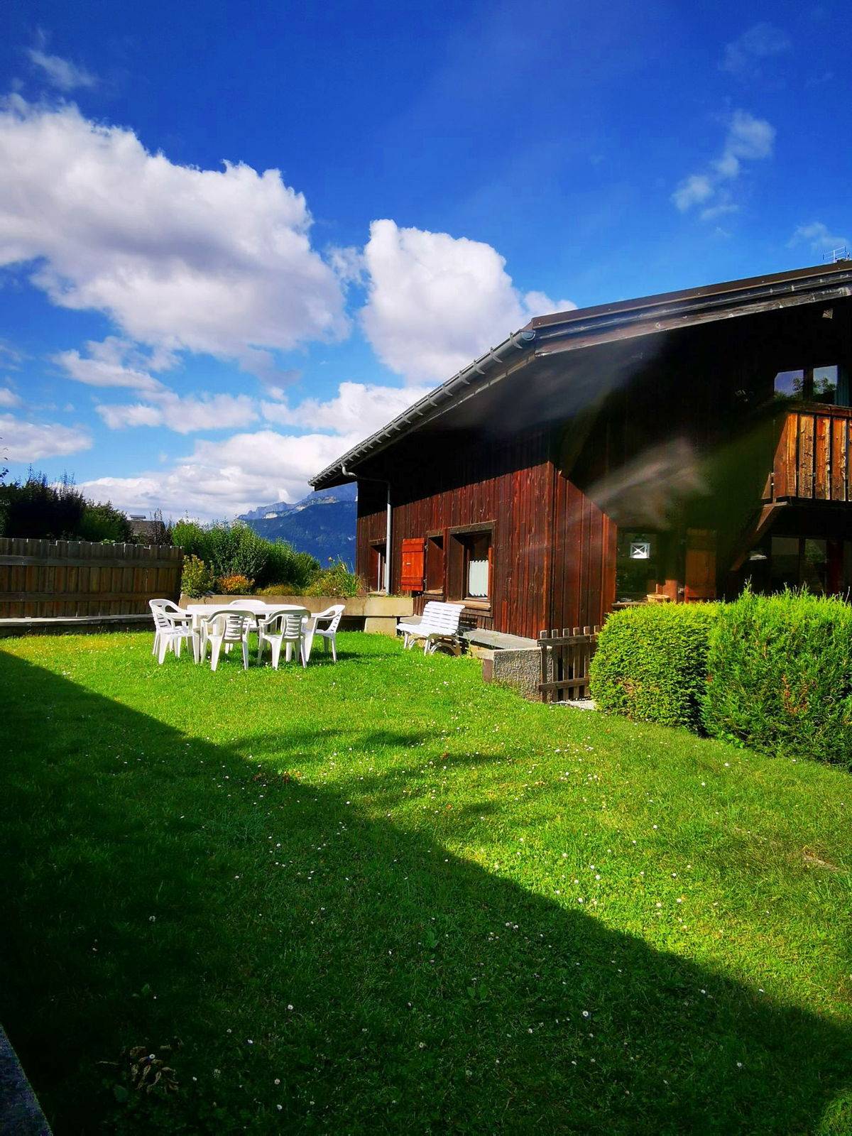 Loue appartement duplex avec jardin à Combloux (74) - 6 couchages