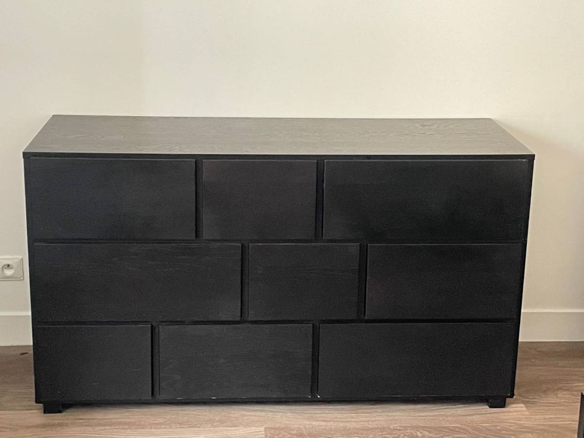 Commode Habitat modèle Hanna 9 tiroirs sur Gens de Confiance