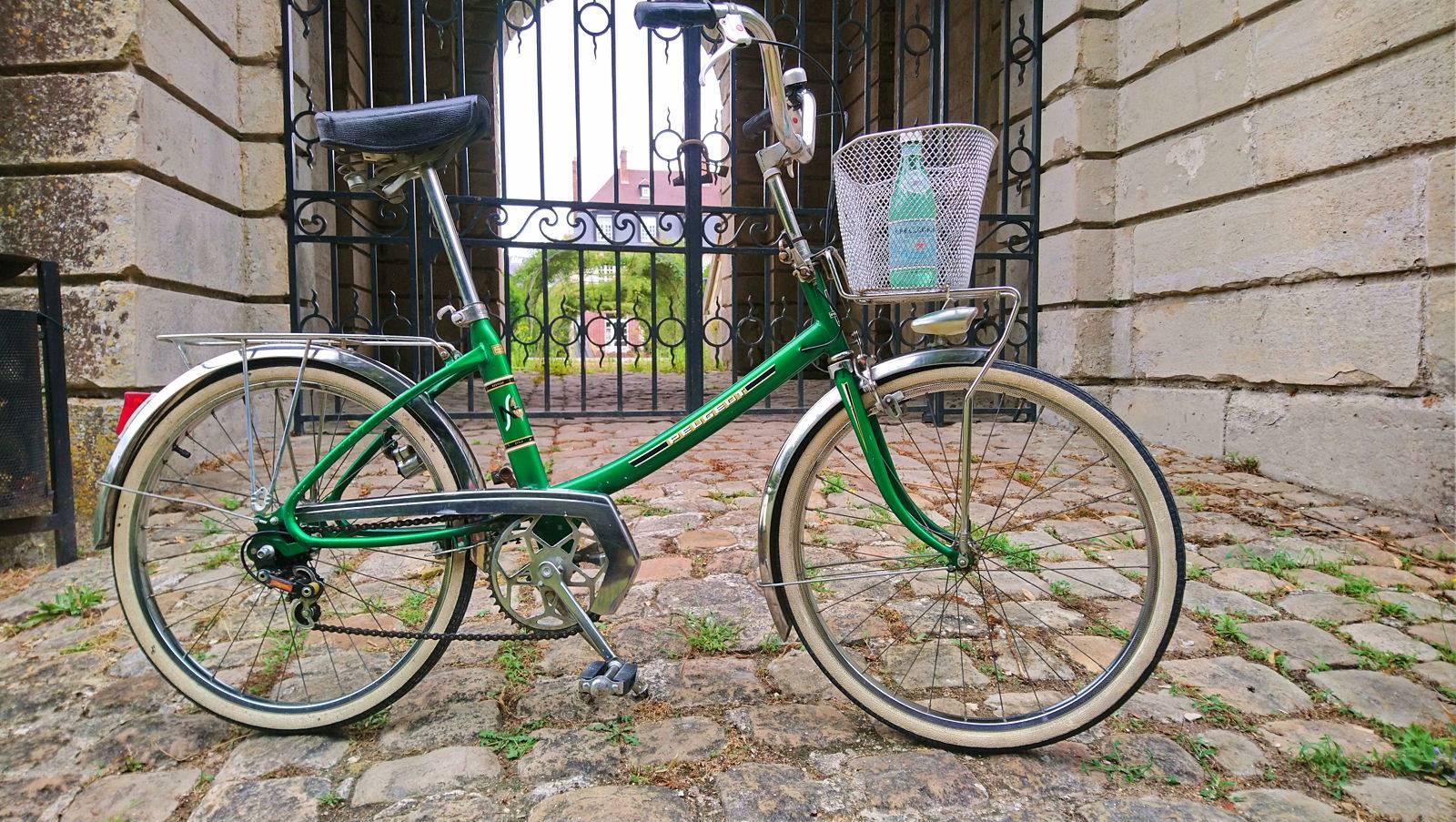 Porte-bagages Avant Pliant Vélo Ancien - Acier - Années 1920 (Peugeot ?) - Occasion