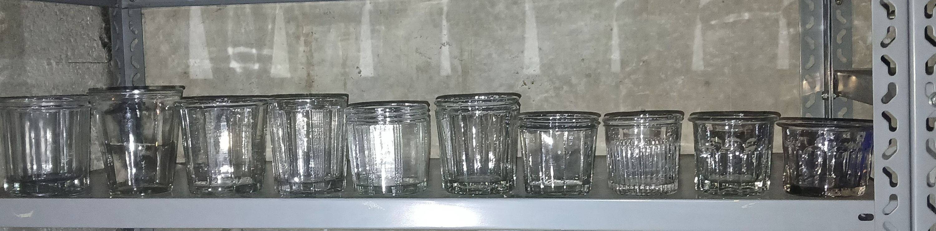 Pots à confiture, gelée, anciens, en verre épais à bulles