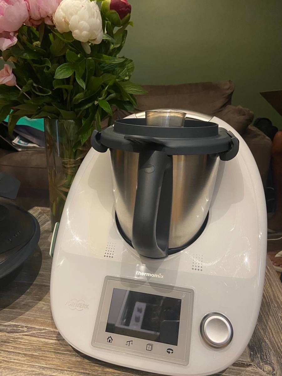 Vends Thermomix TM5 connecté, en excellent état avec sa clé cook-key ...