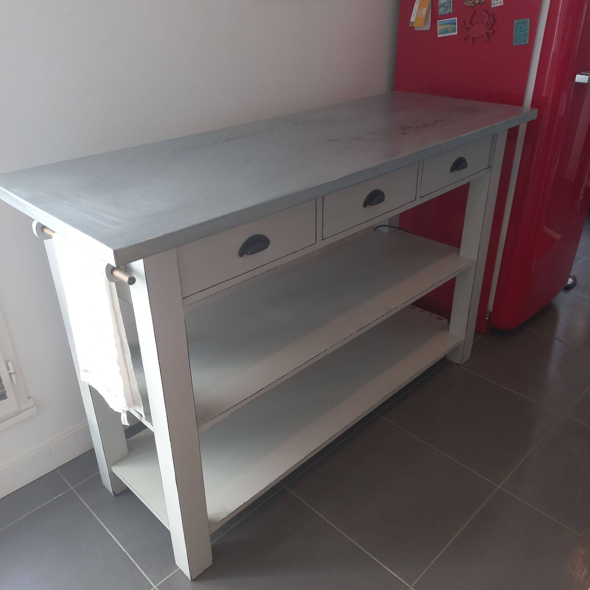 Console de cuisine 3 tiroirs plateau en zinc sur Gens de Confiance