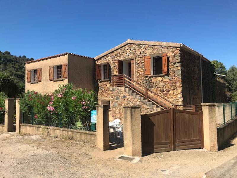 Loue maison en Corse - 4 couchages