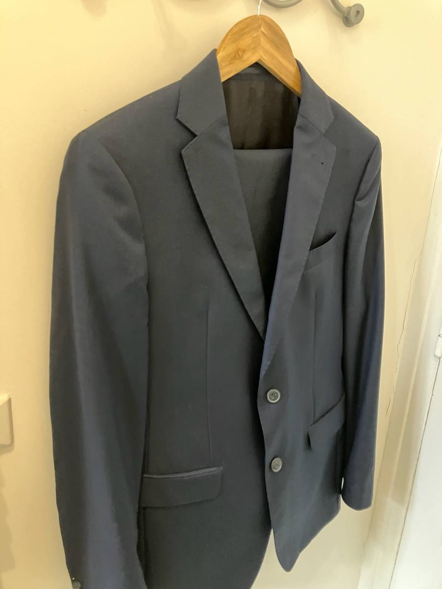 Vends costume bleu marine - Taille M