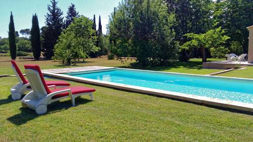 Loue villa Aix en Provence (13), 12 couchages, classé3*, piscine sécurisée (volet)