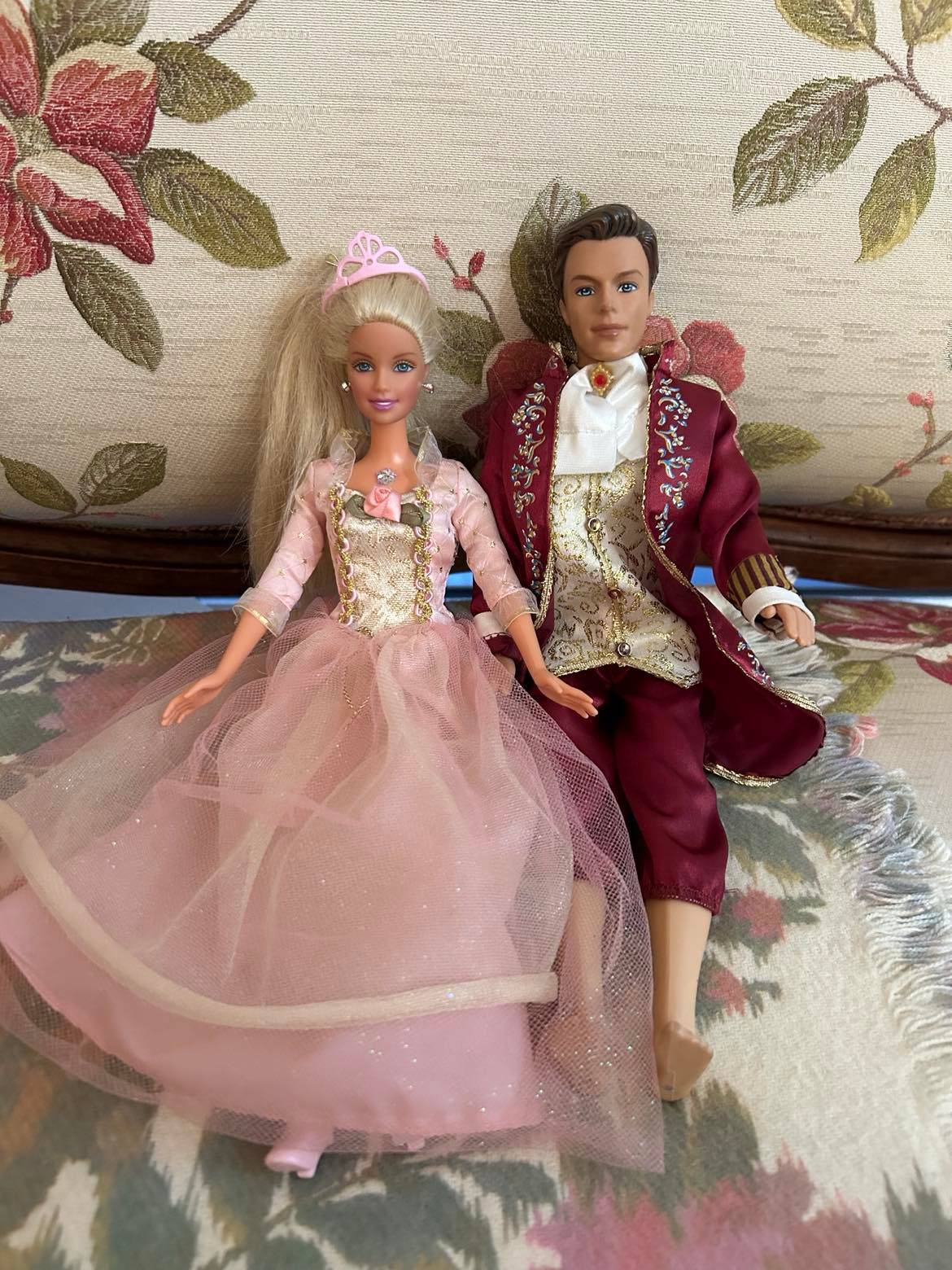Vends couple Barbie Princesse Anneliese et Prince Ken