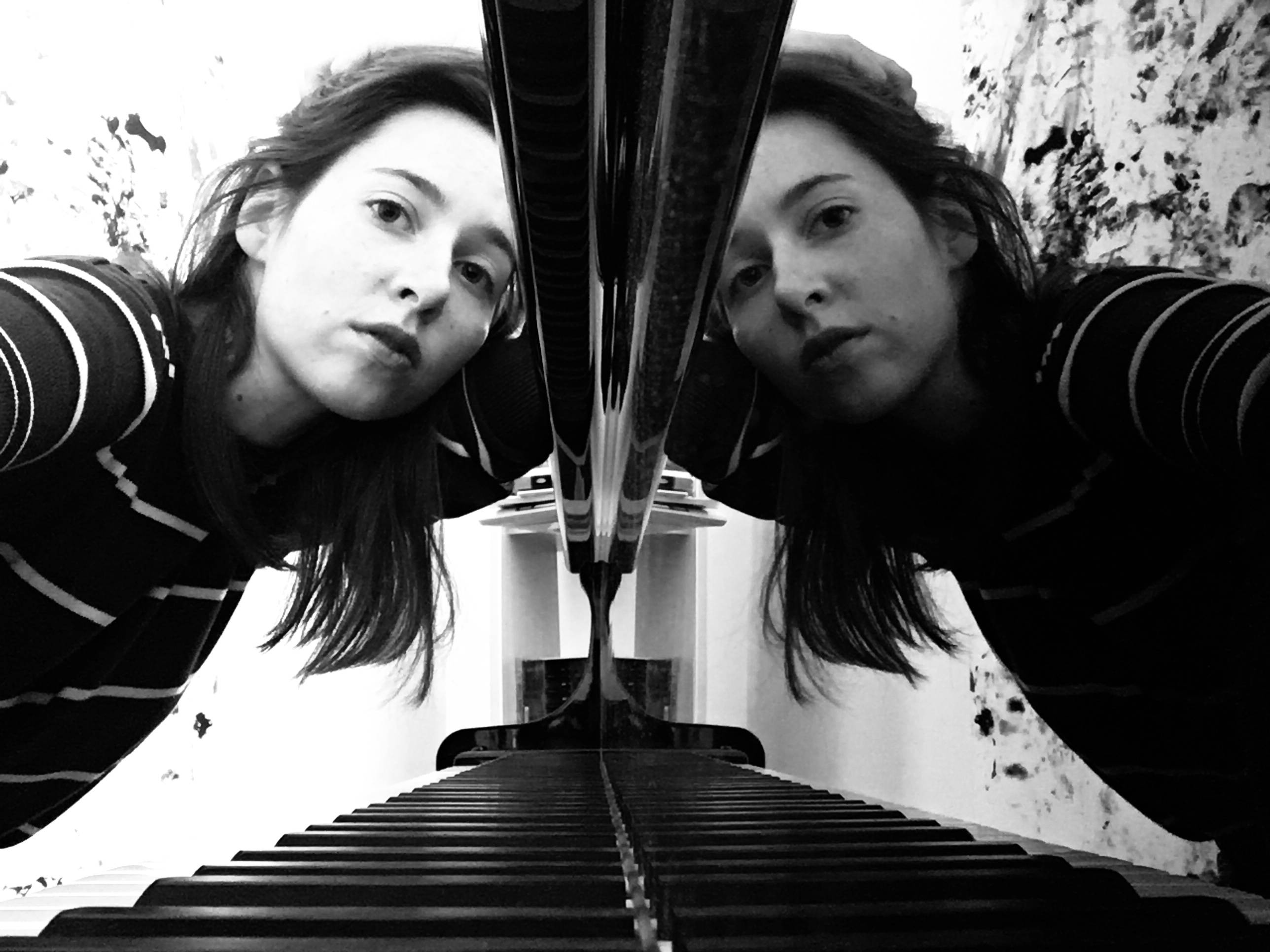 Propose cours de chant et d’initiation au piano