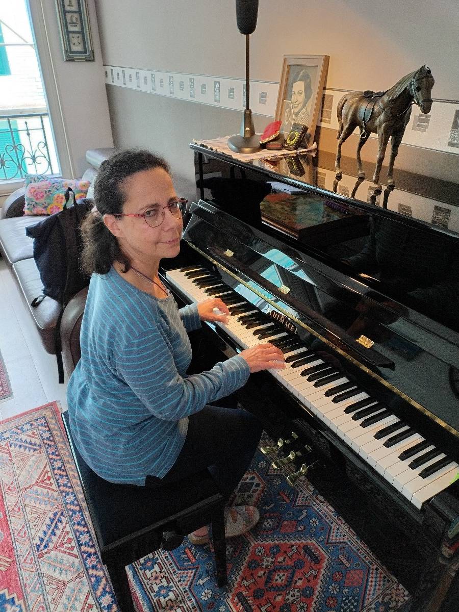 Propose Cours de piano enfants adultes, certifiés, pédagogue, 30 ans d’expérience