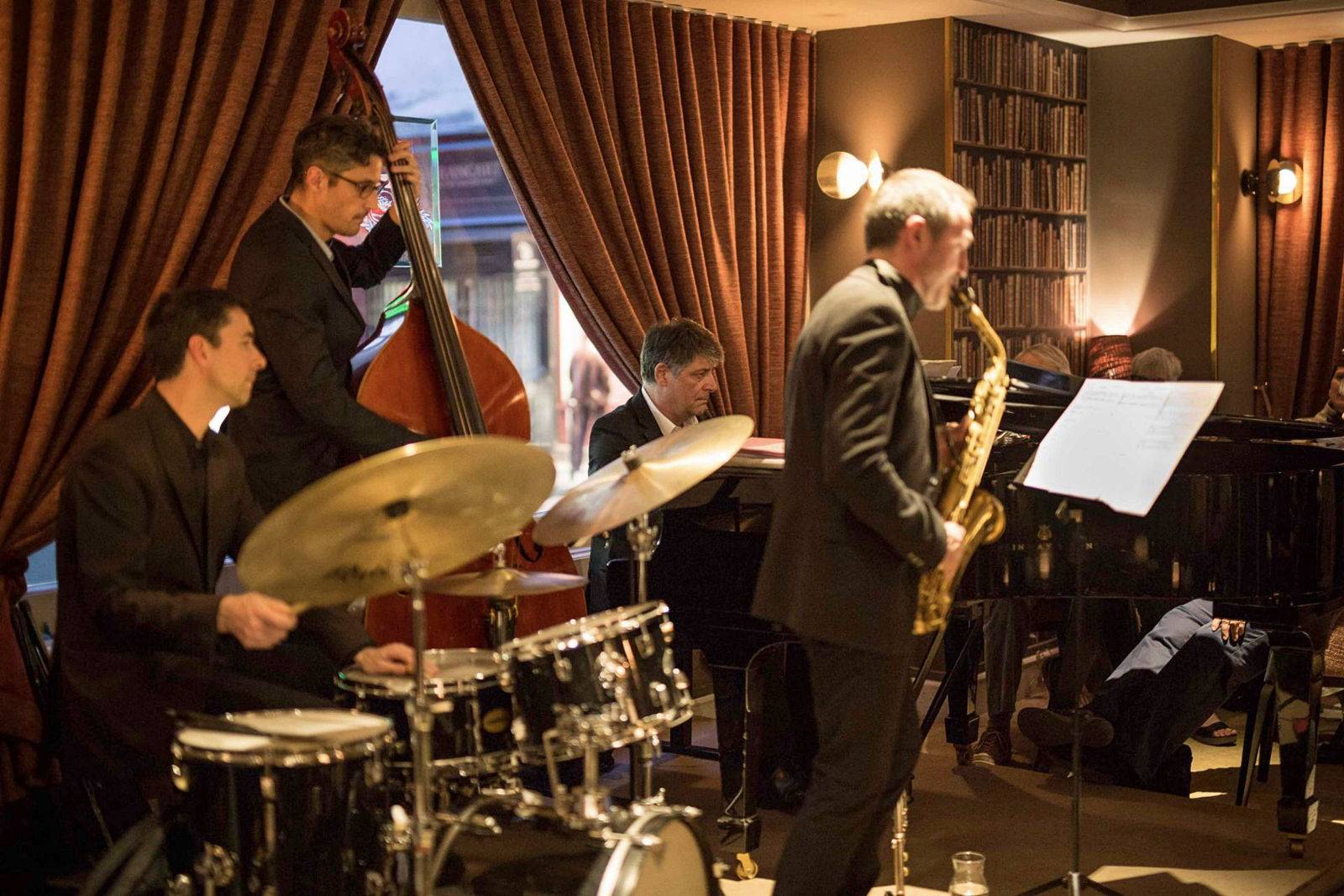 Cours de piano jazz sur Quimper et alentours par musicien pro
