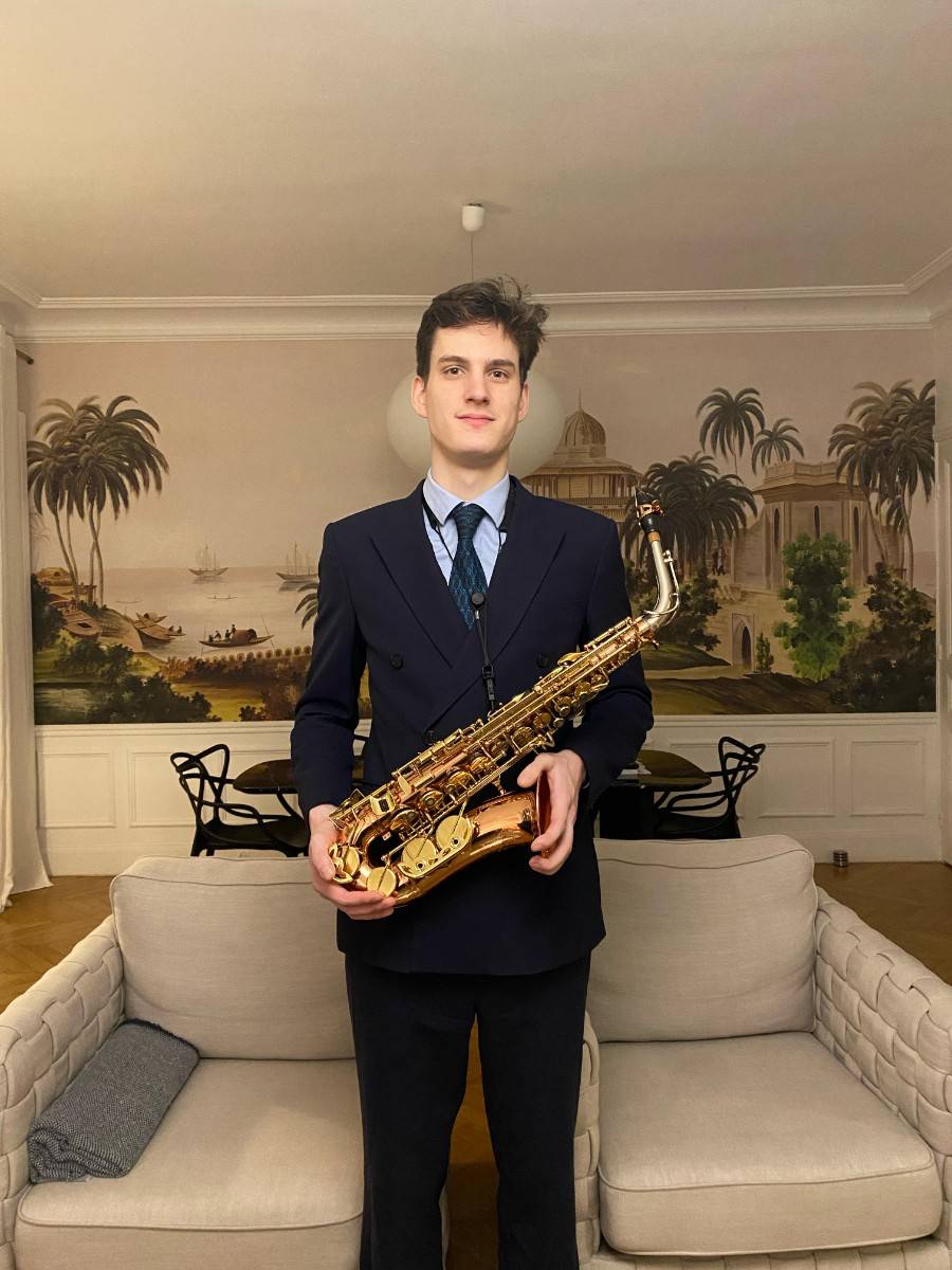 Propose Cours de saxophone et/ou de solfège