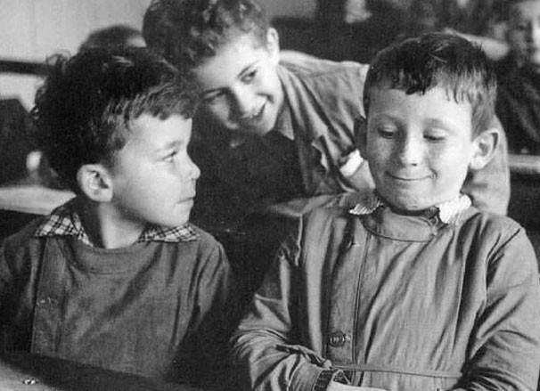 Propose cours de soutien ou aide aux devoirs pour élèves de l’école primaire