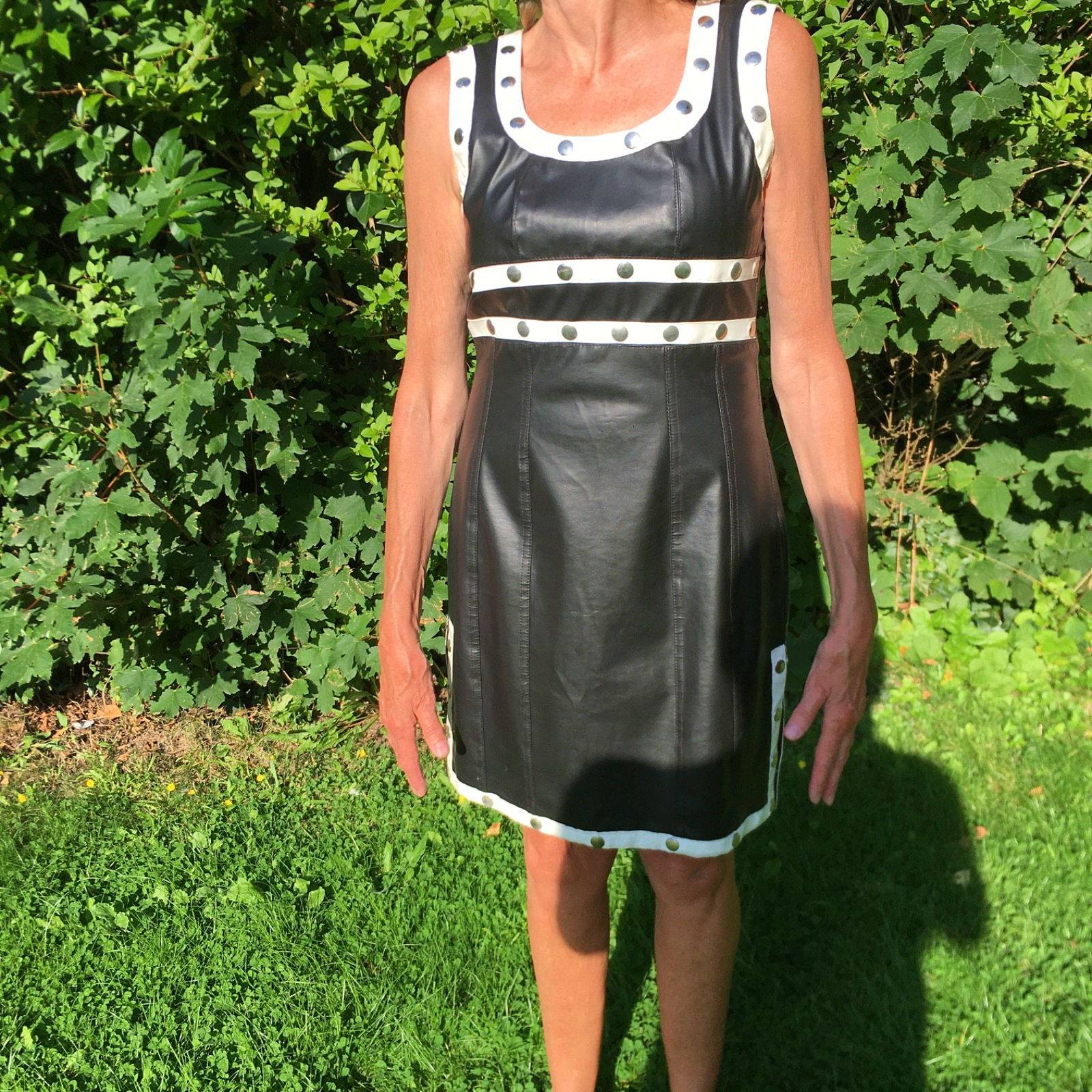 Robe couture simili cuir noire et blanche Roméo pour Juliette taille 38/40