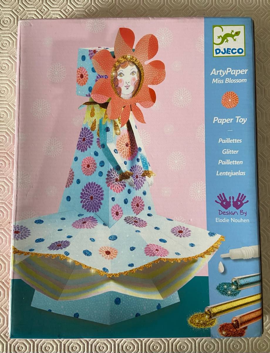 Jeu créatif Arty Paper - Miss Blossom