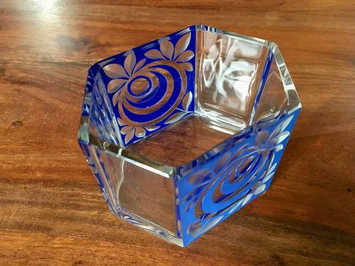 Vase en cristal décor bleu