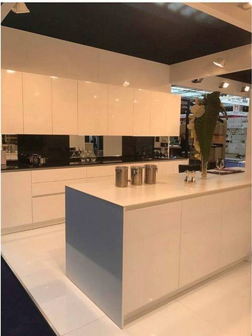 Cuisine italienne haut de gamme neuve