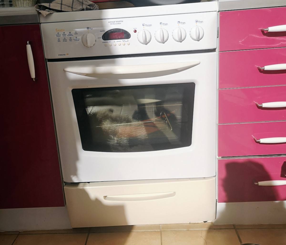 cuisinière vitrocéramique pyrolyse