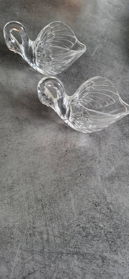 2 cygnes en verre