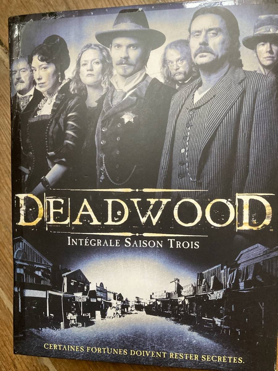 Vends DVD Deadwood saison 3 (4 DVD)