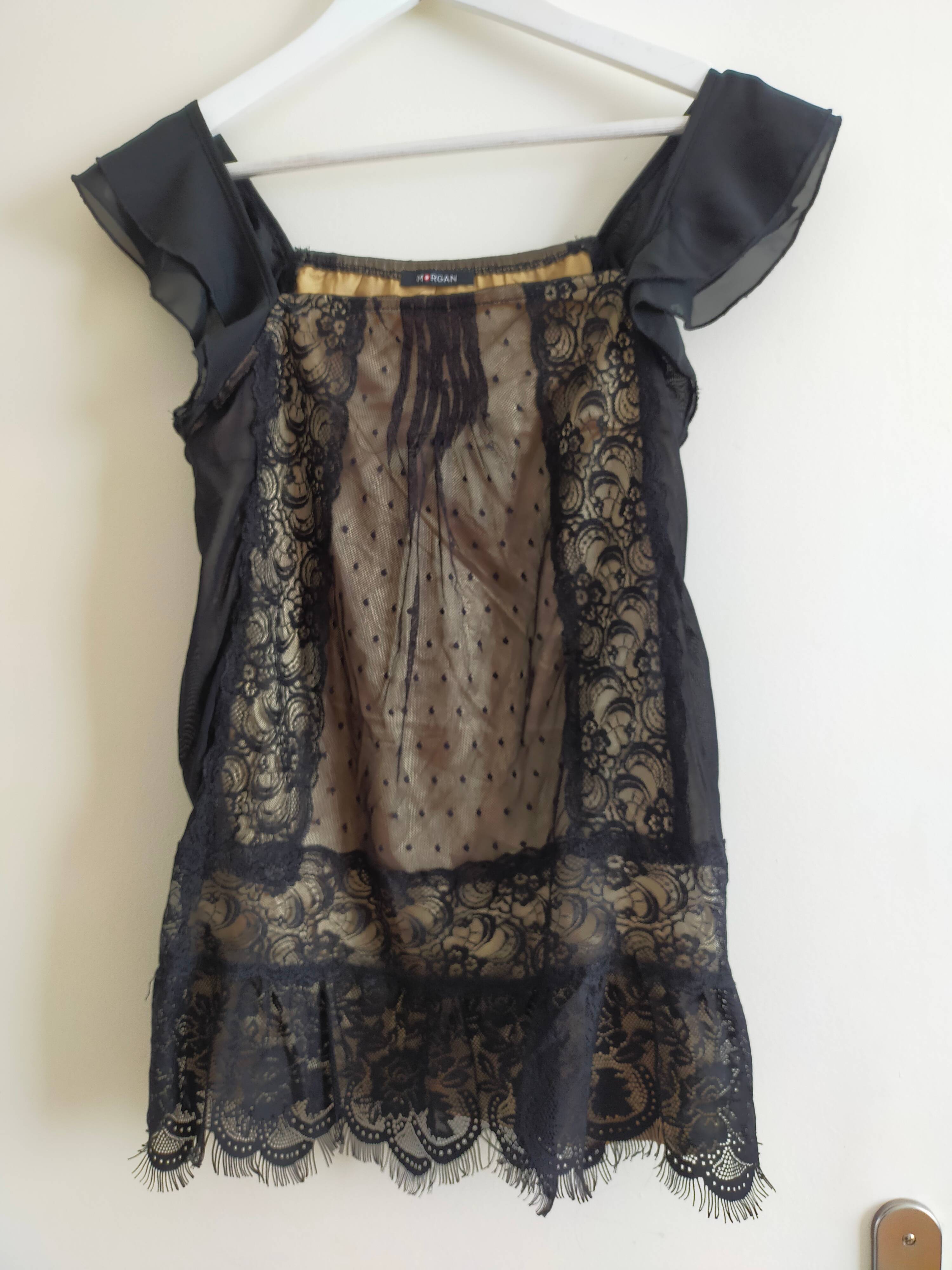 Vêtement Thermique Naturel Débardeur Luxe Laine Et Soie - Fabriqué En  Italie, Bordure Dentelle, Confortable Toute L'année Debardeur Dentelle, image size:3000x4000