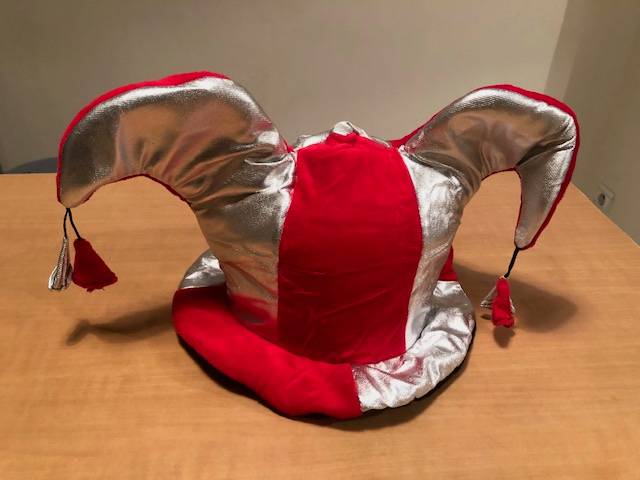 Déguisement enfant chapeau de carnaval bicolore neuf
