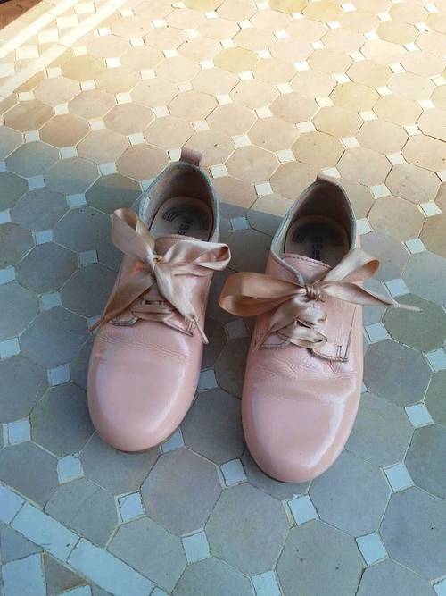 Derbies vernis rose pâle tout cuir - Pointure 33